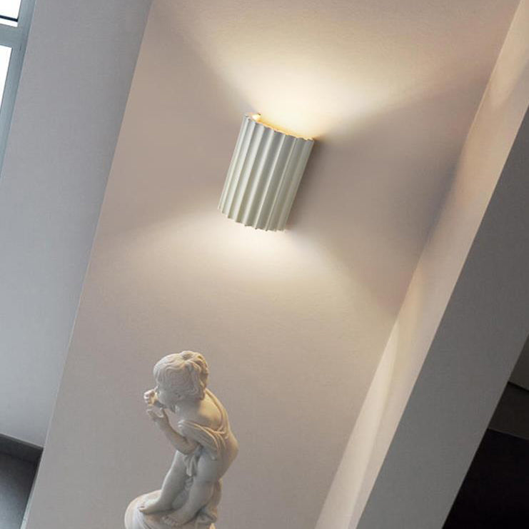 Applique Murale Contemporaine Scandinave En Résine À 2 Lumières En Demi-Colonne Pour Couloir-Lampe Veilleuse