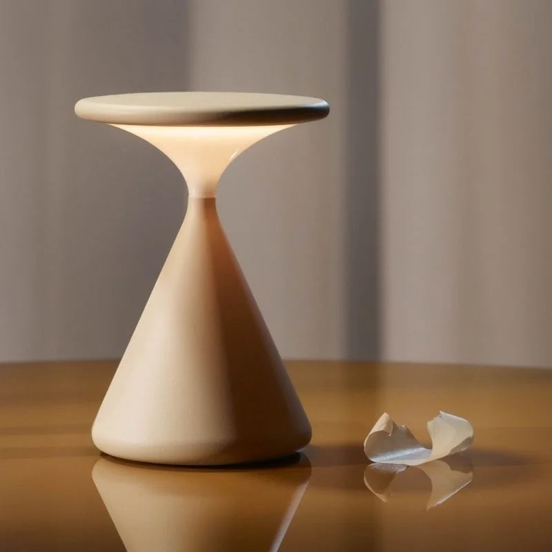 Aeron Hourglass Cordless Table Lamp-Lampe Veilleuse